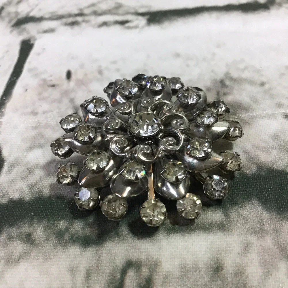 Vintage Rhinestone Brooch Flower Burst Cluster Mandala Shape Costume Jewelry Pin